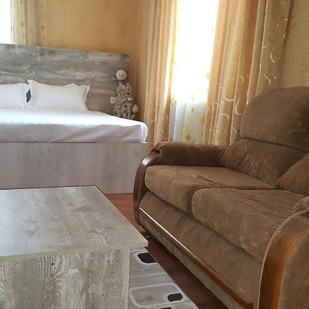 Pamir Hotel-Hostel Душанбе Экстерьер фото
